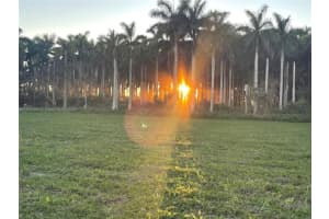 15200 Sw 197th Avenue, Miami