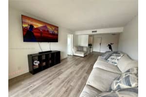 480 Nw 20th St 207, Boca Raton