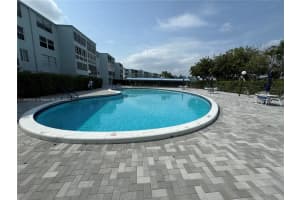 7610 Nw 18th St 405, Margate