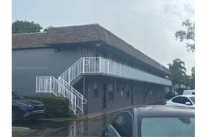 4871 Nw 9th 4871, Plantation