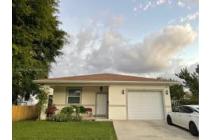 210 Sw 4th St 210, Dania Beach