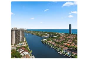 19355 Turnberry Way Phk, Aventura