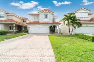 10323 Nw 56th Ter, Doral