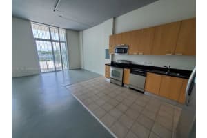 2100 Van Buren St 305, Hollywood