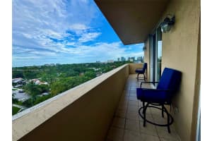 2425 Sw 27th Ave 701, Miami