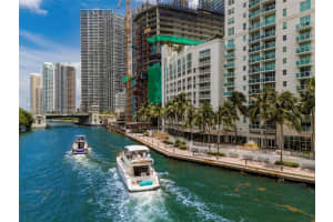 41 Se 5th St 1503, Miami