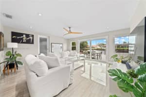 817 Nw 30th St, Fort Lauderdale