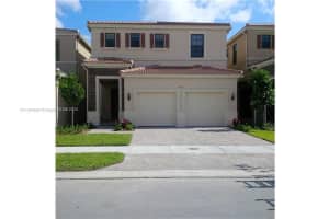 643 Ne 191st Ter, Miami