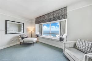 1435 Brickell Ave 3005, Miami