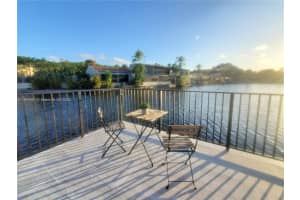 8350 Dundee, Miami Lakes