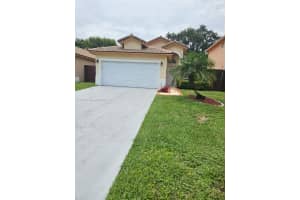 21440 Sw 88th Ave, Cutler Bay