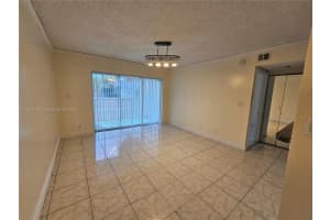 5686 Rock Island Rd 126, Tamarac