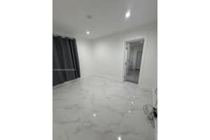 16082 Ne 9th Ct 1, North Miami Beach