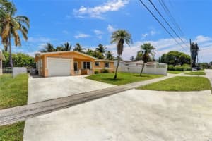 4331 Nw 27th St, Lauderhill