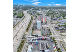 8028 Nw 6th Ct, Miami