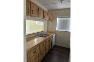 6031 Shakerwood Cir 105, Tamarac 6031 Shakerwood Cir 105, Tamarac