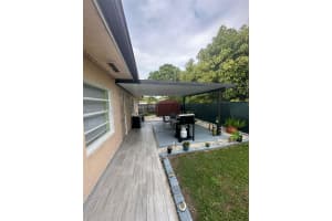 13330 Sw 79th St, Miami