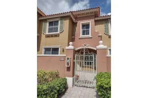 654 Sw 106th Ave 1502, Pembroke Pines