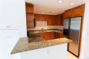 20 Calabria Ave 201, Coral Gables