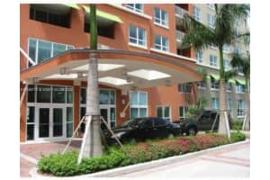 2000 N Bayshore Dr 122, Miami