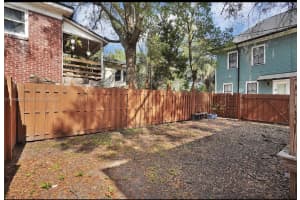 141 W 9th St, Jacksonville