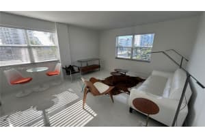 619 Orton Ave 405, Fort Lauderdale