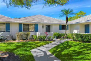 105 Club Dr 105, Palm Beach Gardens