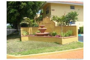 15675 Sw 74th Circle Dr 14, Miami