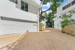 3128 Center St 3, Miami