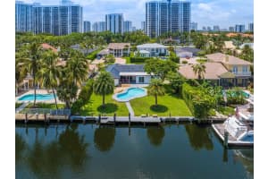 430 Holiday Drive, Hallandale Beach