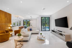 6586 Nw 97th Dr, Parkland