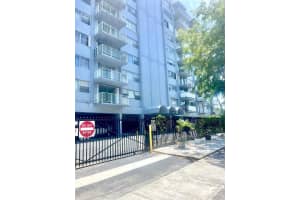 1470 Ne 125th Ter 710, North Miami
