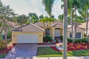 2536 Eagle Run Court, Weston
