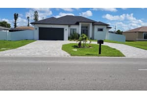 707 Tropicana Pkwy E, Cape Coral