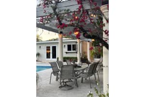 8220 Sw 162nd, Palmetto Bay