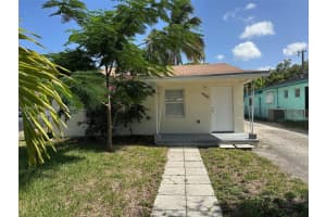 1790 Nw 85th St, Miami