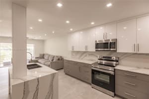4100 N 58th Ave 208, Hollywood
