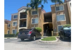 7930 N Nob Hill 304, Tamarac