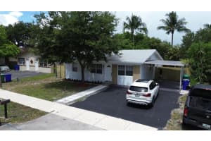 1657 Sw 44th Ave 1, Fort Lauderdale