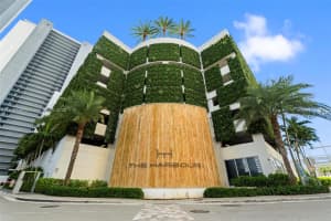 16385 Biscayne Blvd 521, North Miami Beach