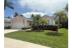 645 Se 25th Ln, Homestead