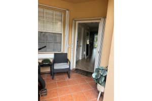 14621 Balgowan Rd 105-3, Miami Lakes