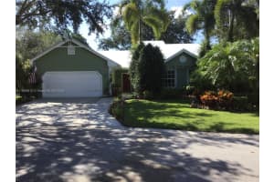 221 W Colony Way W, Jupiter