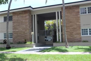 6511 Santona St C-17, Coral Gables