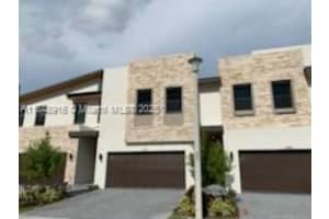 8109 Nw 105th Ave, Doral