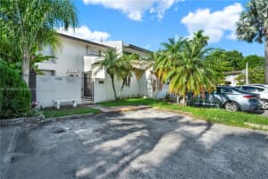 11338 Sw 69th Ln, Miami