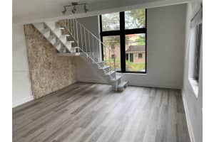 24 Calabria Ave 6, Coral Gables