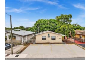 2751 Nw 14th Ct 2, Fort Lauderdale