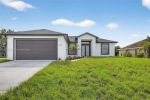 1020 Chapel Ave, Lehigh Acres