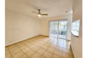 5740 Rock Island Rd 274, Tamarac